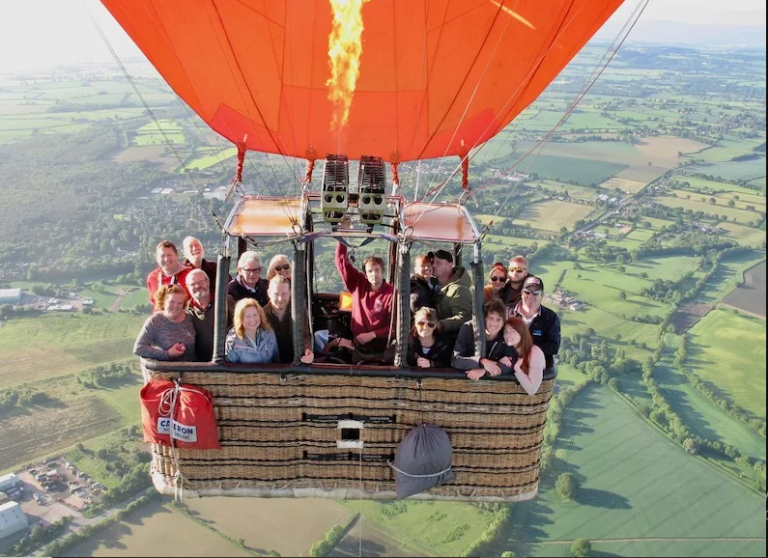 HOT air balllon